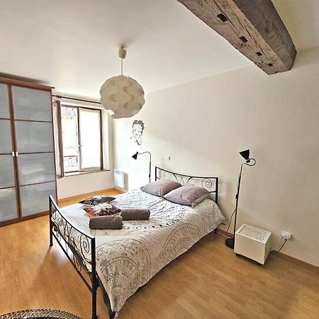 Triplex Sisley - Maison Atypique Avec Cour Exterieure Moret-sur-Loing Eksteriør bilde