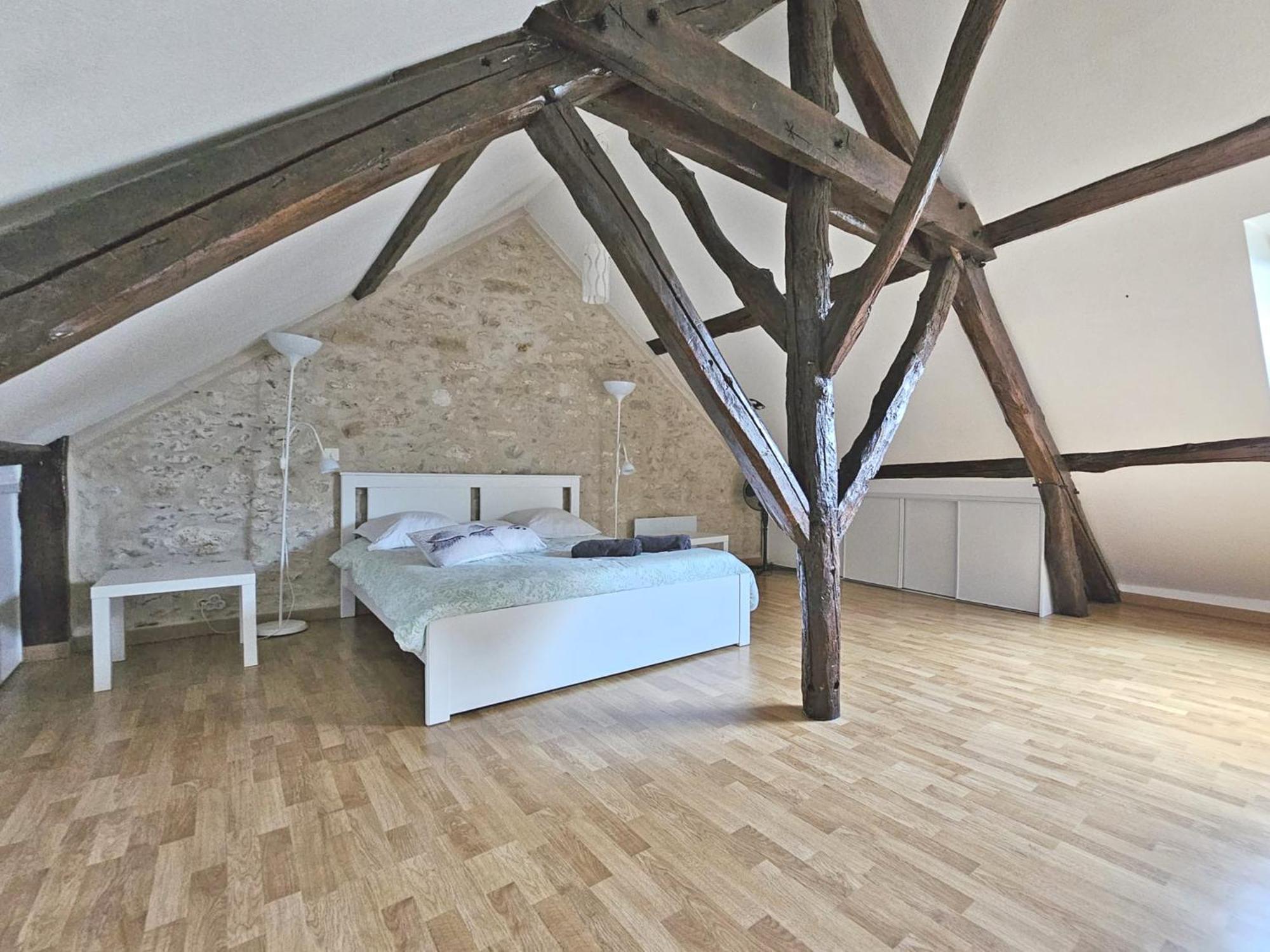 Triplex Sisley - Maison Atypique Avec Cour Exterieure Moret-sur-Loing Eksteriør bilde